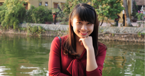 Ms Dương Tâm - Smiley messenger