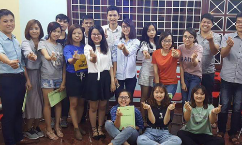 Pro 09 - Lớp học vui vẻ và em sẽ đăng kí thêm những khóa học tiếp theo để nâng cao kĩ năng giao tiếp