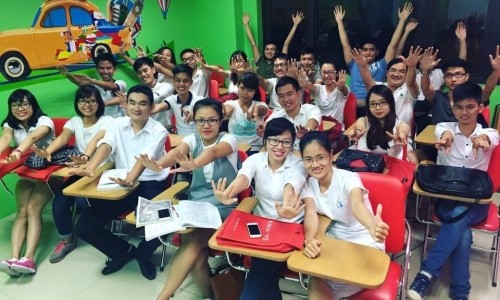 S71, S71 - Đây là lần đầu tiên anh đi học tiếng anh. Tại đây anh đã vượt qua được nỗi sợ và sự ngại ngùng khi nói tiếng anh