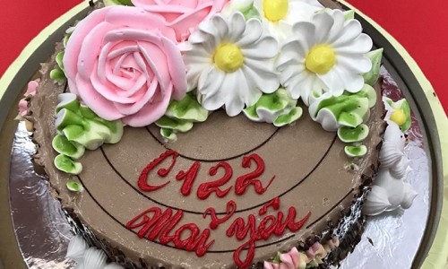 C122 - Lớp đã cho em một cái nhìn mới về tiếng Anh tiếng Anh năng động, vui nhộn, giúp em thêm tự tin hơn trong cuộc sống!