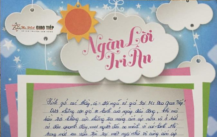 Trần Lan Anh - S93 - Cô giáo và chị trợ giảng vô cùng tận tâm và thân thiện. Chính sự nhiệt huyết trong cô đã kéo em ra khỏi sự rụt rè, e ngại của chính bản thân mình. Em đã tiếp cận giao tiếp tiếng anh theo một cách mới: Cảm nhận từ trái tim quả thực thú